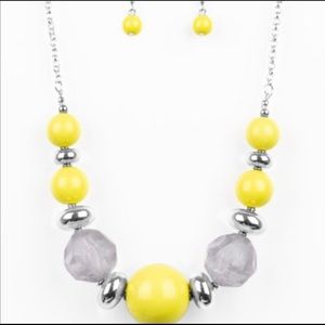 Chunky yellow bead necklace set